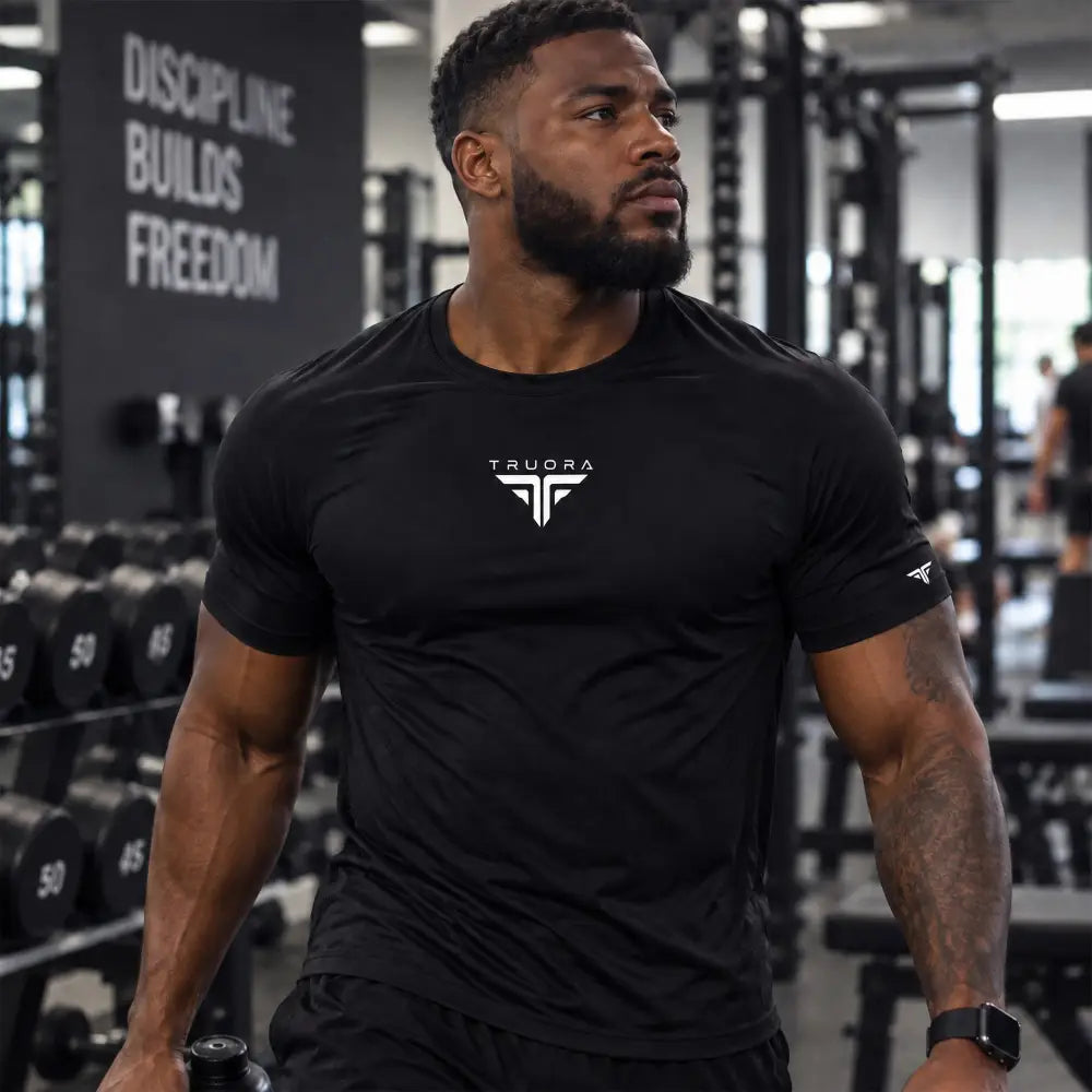 Men’s Performance Tech T-Shirt - Black / S